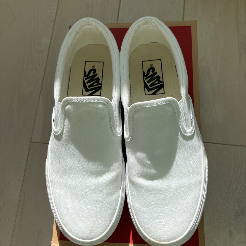 Classic white vans slip-ons with slight platform sole-7.5
